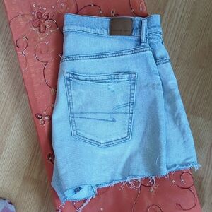 NWOT American Eagle Outfitters Light Wash Jean Shorts